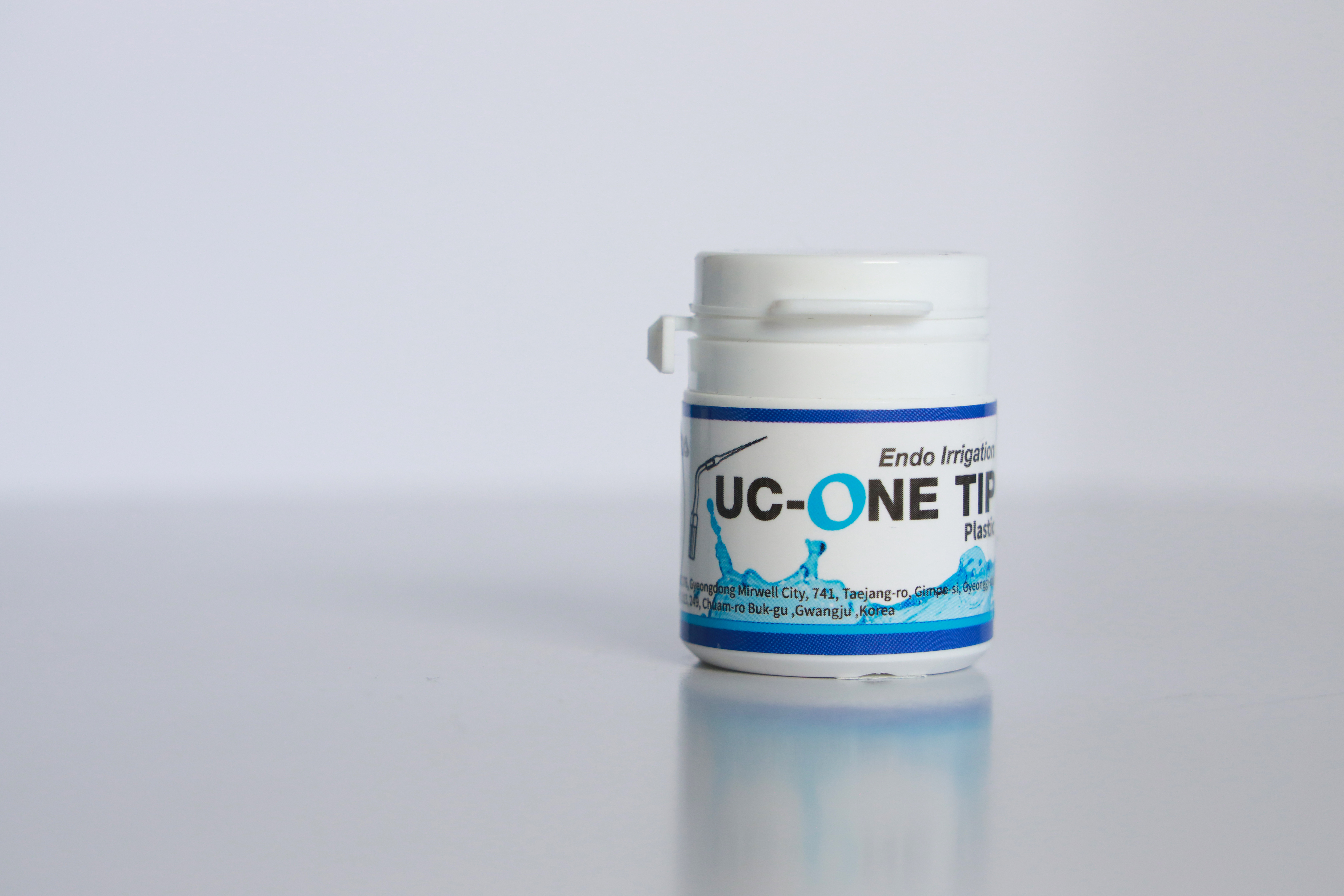 UC-One disposable plastic tips